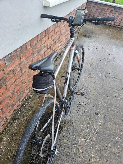 Giant escape hybrid bike
