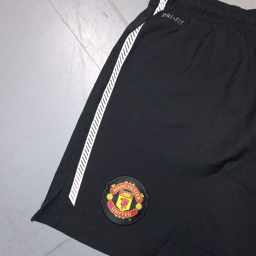 Manchester United (L) 2010 2011  Away Shorts Togs Bottoms MUFC Man Utd Premier League England Red Devils Soccer Football Large
