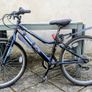 Apollo Vortice Junior Hybrid Bike - 24" Wheel Image 3