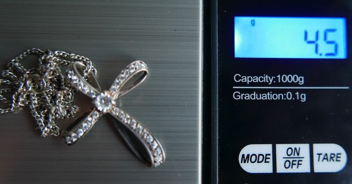 Vintage Sterling Silver  Rhinestone Curved Cross Necklace length 18" - 4,5g