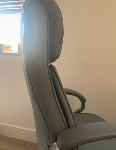 Executive Grey Office Chair, As New, Collection Only (Limerick)