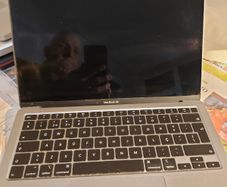Apple MacBook Air Model A2179, 13.3 inch, Not Powering on, Being sold for parts or repair, very good cosmetic condition