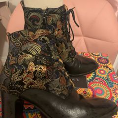 boots 36