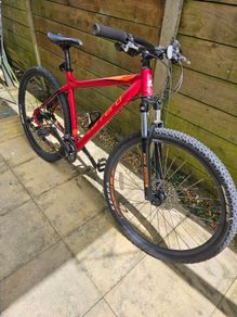 carrera Hellcat mountain bile 20 inch only used 3 times