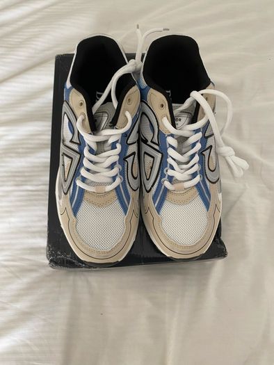 Dior B30