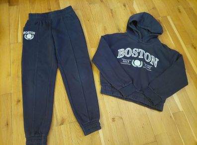 Girls tracksuit