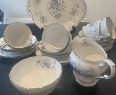 Beautiful Royal Standard  Melody pattern 21 piece tea set