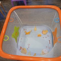 Play pen