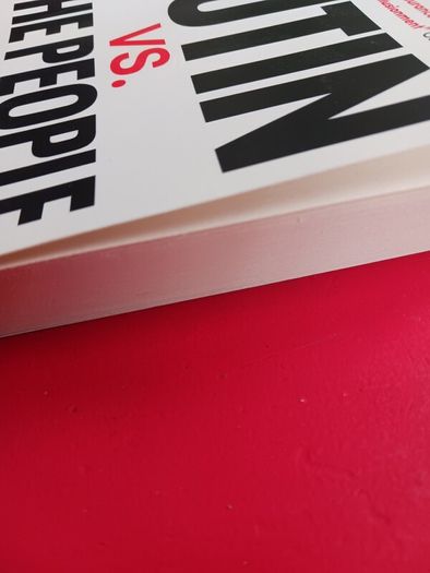 PUTIN VS. THE PEOPLE/ Samuel Greene & Graeme Robertson/2022