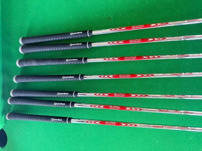 Taylormade P790 Irons