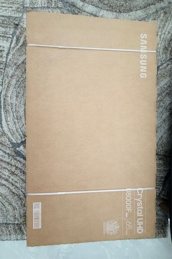 Samsung 65 U8000F 4K Crystal UHD Smart TV Brand New Sealed