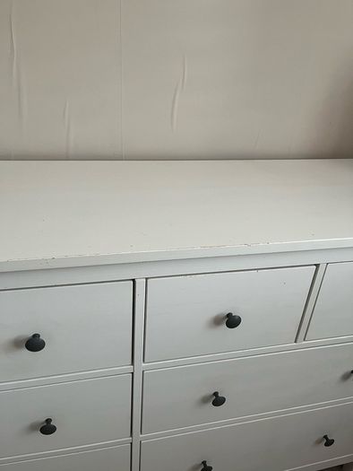 bedroom chest of drawers