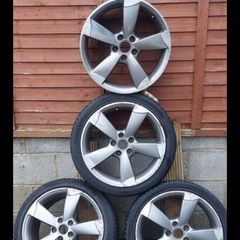 Genuine audi eighteen inch ttrs alloys