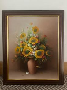 Vintage Oil Painting Of Sunflowers In A Vase