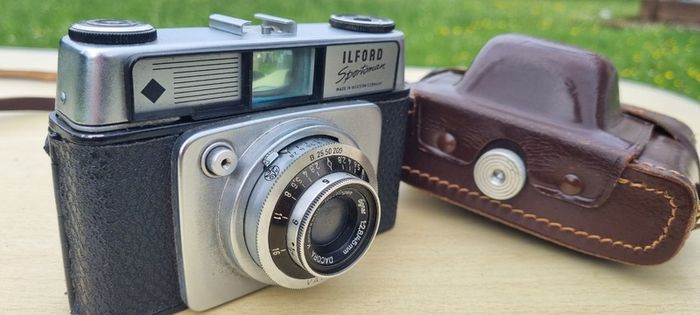 Ilford Sportsman Rangefinder Camera