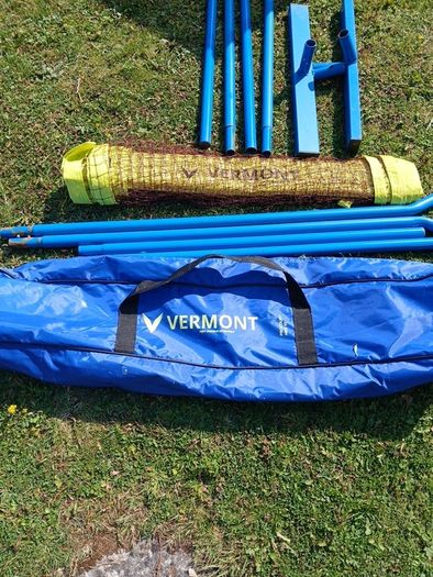 tennis setup with net