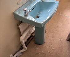 Vintage Turquoise Bathroom