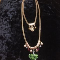 costume necklace