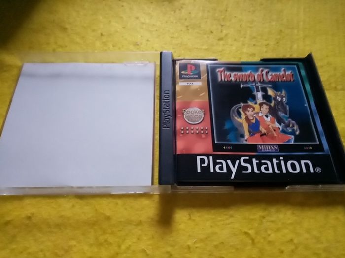 The sword of Camelot PlayStation 1 Ps1 PlayStation 2 ps2 games Original Pal version