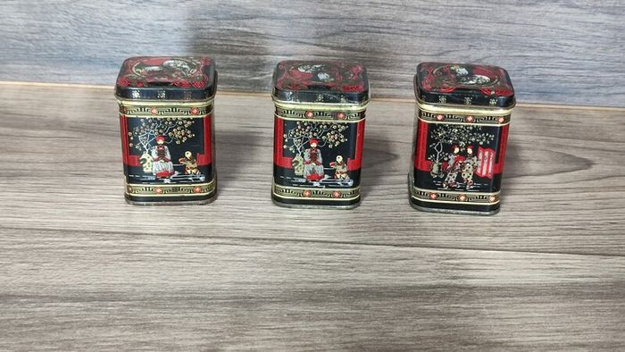 oriental asian vintage X3 empty tea tin set container collectables