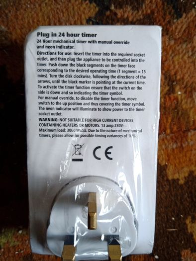 Plug in mechanical timer