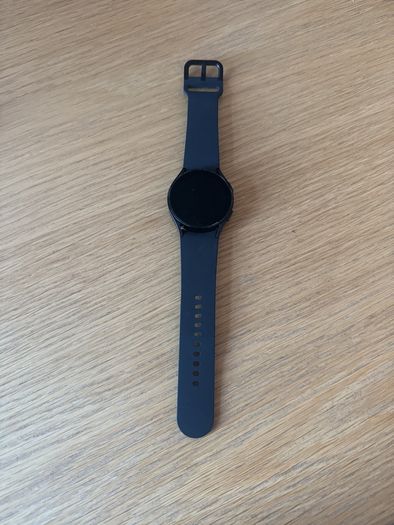 Samsung Galaxy Watch4 - Unused / Never Set Up