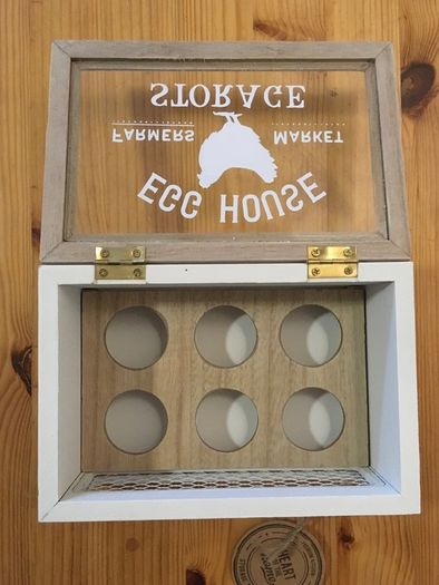 Wooden Egg Box NEW