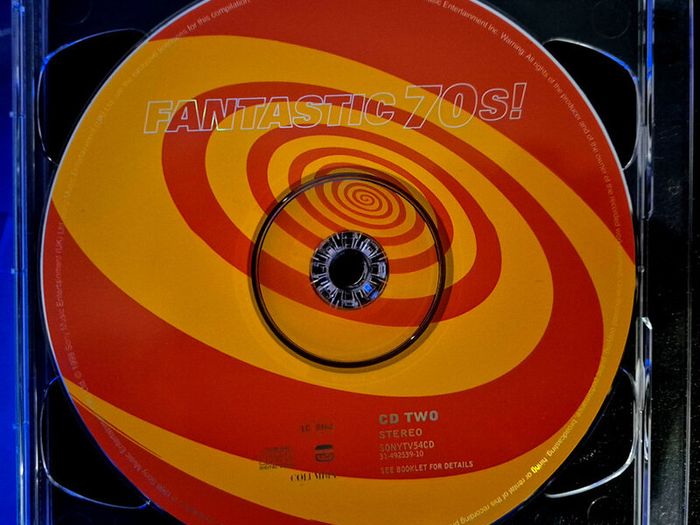 Fantastic 70's - Various Artists - 2-CD