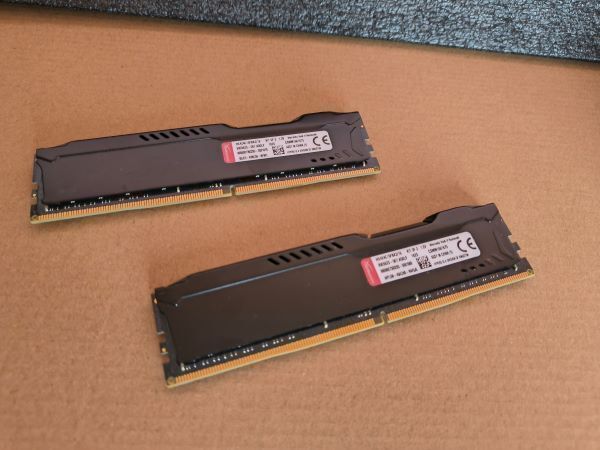 16GB RAM - Kingston Hyper X Fury