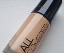All Covered Inglot Foundation