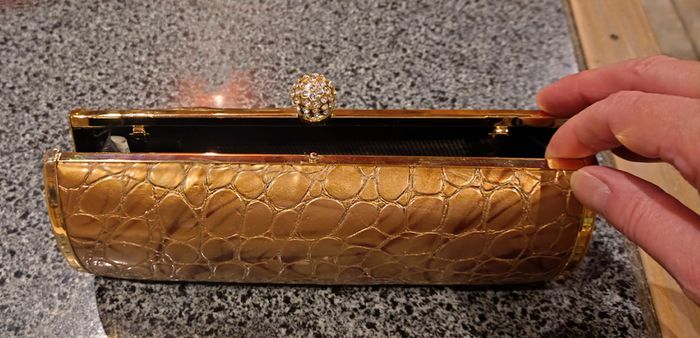 Ladies Handbags (New & used).