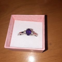 9C White Gold Diamond & Amythest Ring