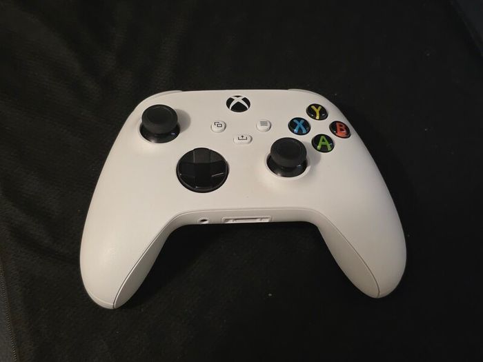 Xbox controller White