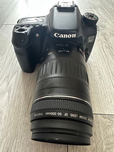 Canon camera EOS 70D for parts