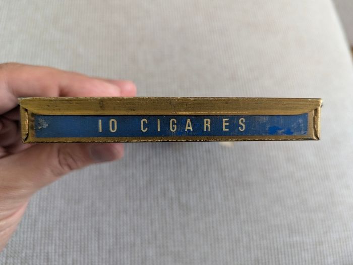 Vintage Batavia Regie Francaise 10 Cigar Tin