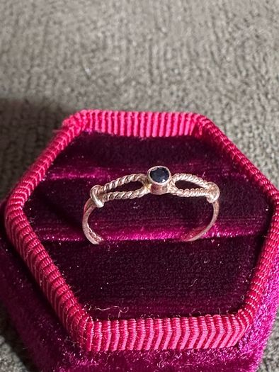 Vintage Black diamond ring
