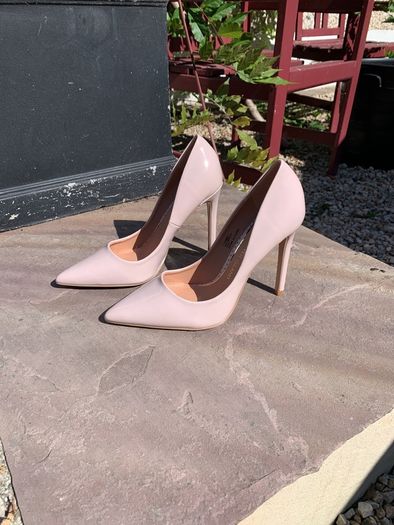 River Island Pink patent heels