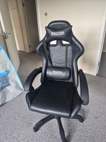 Gaming chair