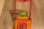 Child's Push Lawnmower.