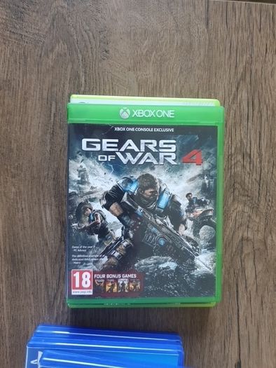 Xbox & playstation games