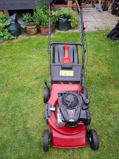 18" Lawnmower
