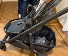 Uppababy Cruz Travel Bundle with Car seat and base