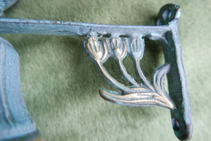 CAST IRON Wall Mount Hummingbird Welcome Bell Rustic Farm/Garden/Patio Door Decor