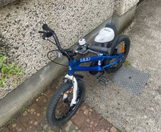 boys bike 14"