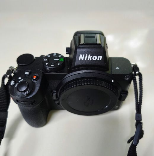 Nikon Z5