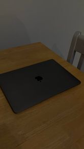 MacBook Air 13 inch, m1 8core 128gb, 8gb ram