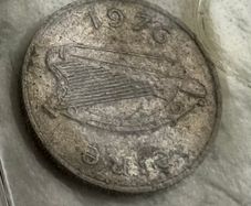 Irish 5p 1976