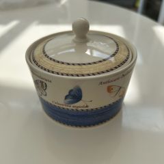 Wedgwood sugar bowl