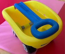 Super Wings Pull along trolley
