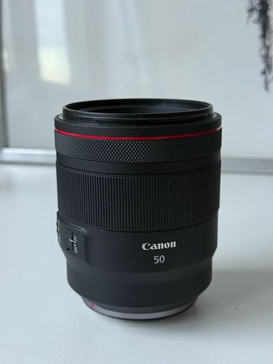 Canon RF 50mm f 1.2L USM RF Mount